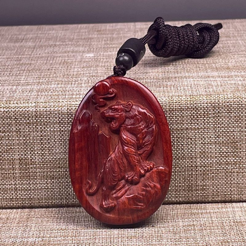 Red Sandalwood Zodiac Animal W - Woodworking Horse recension och pris